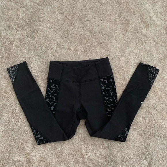 Lululemon leggings - Picture 1 of 4